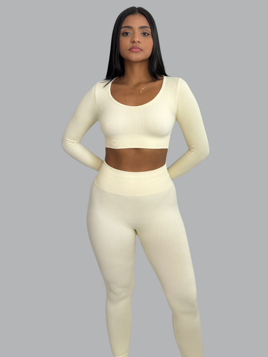 Set Buzo Cream Push Up