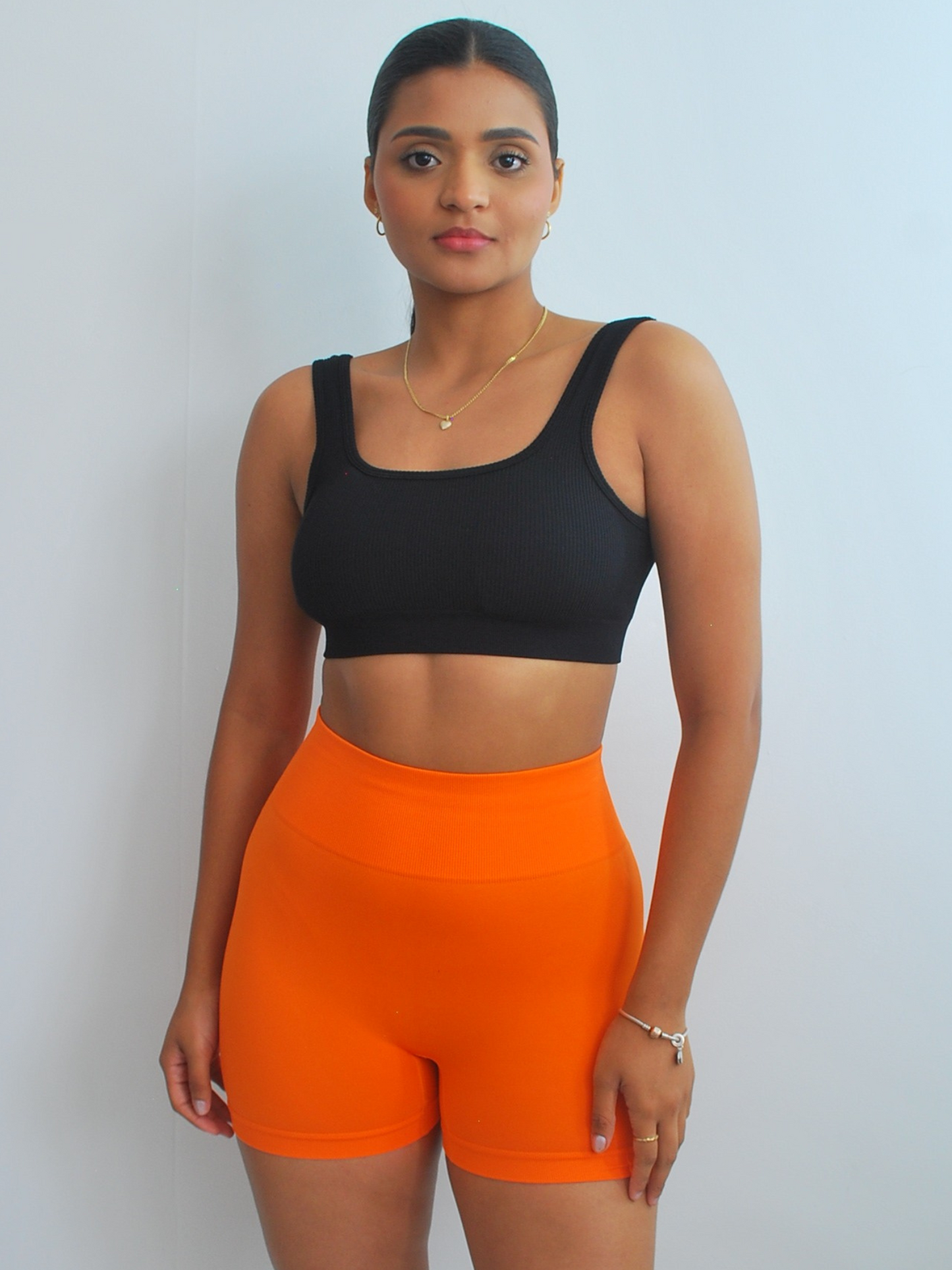Short Essential Naranja
