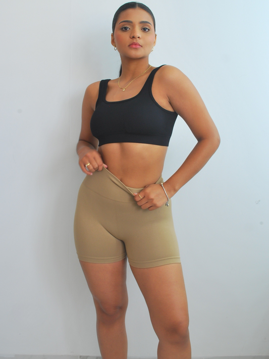 Short Essential Beige